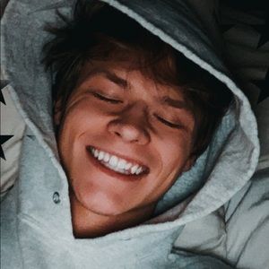 Meet your Posher, Tristan